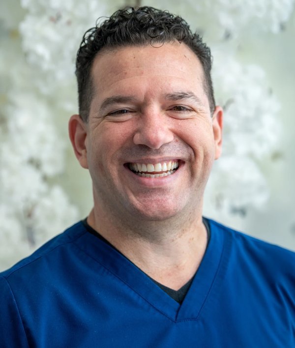 Yoander, Dental Assistant at Paya Dental