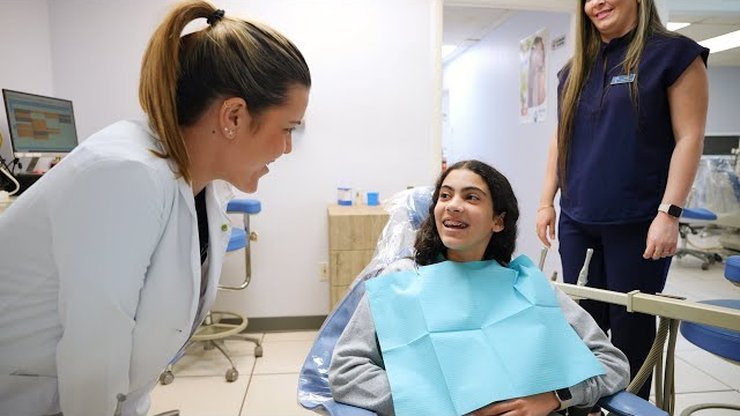 Paya Dental patient video testimonial